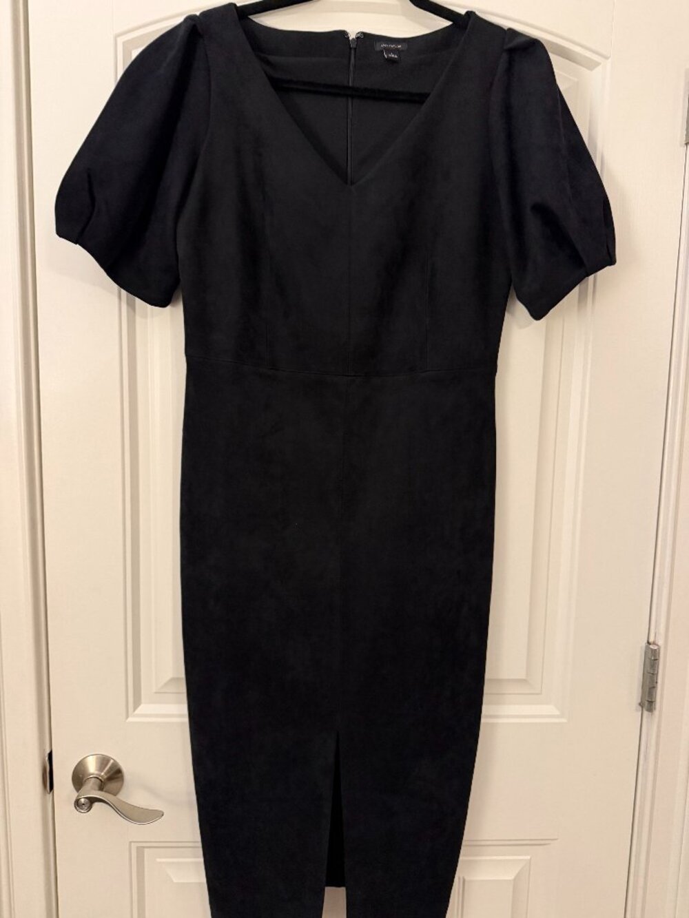 Ann Taylor Black Faux Suede Puff Sleeve Sheath Dress Size 8